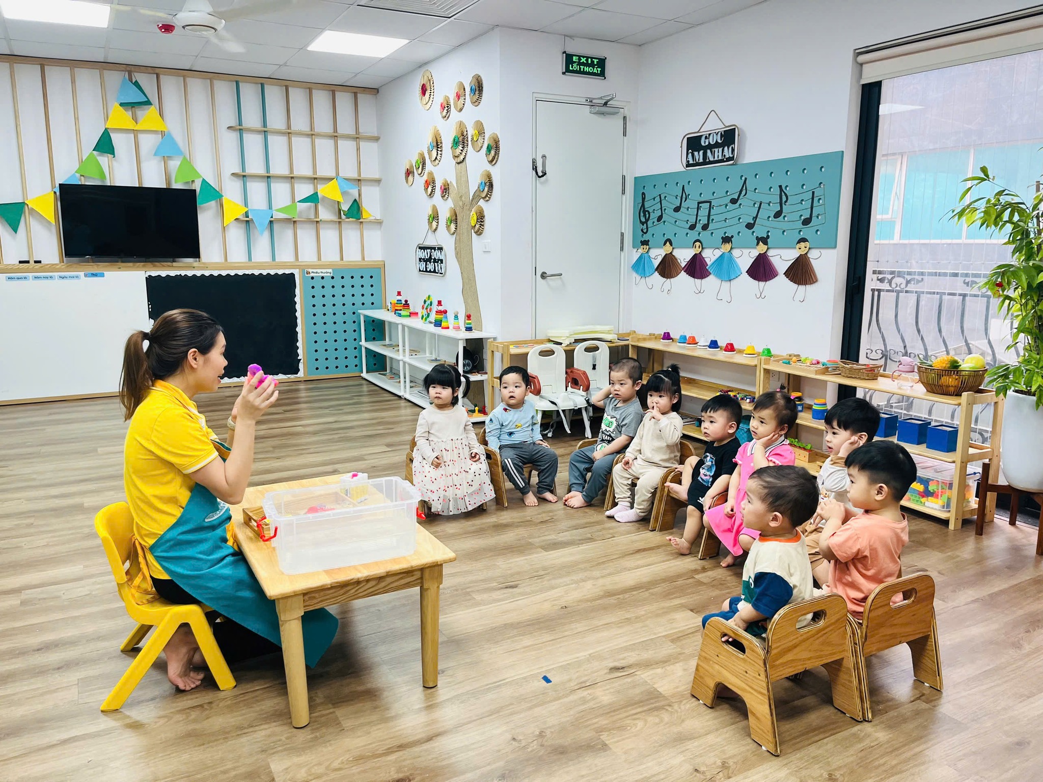 Trẻ đi học mầm non sớm sẽ có rất nhiều lợi ích